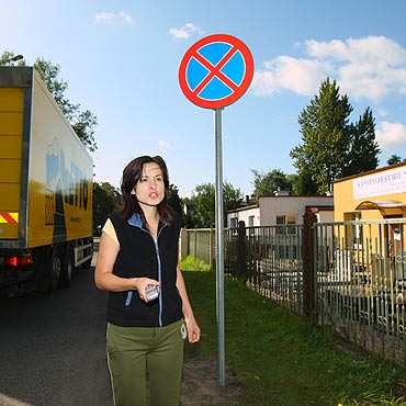 Urzdnicy zabronili parkowa na Karsiborskiej