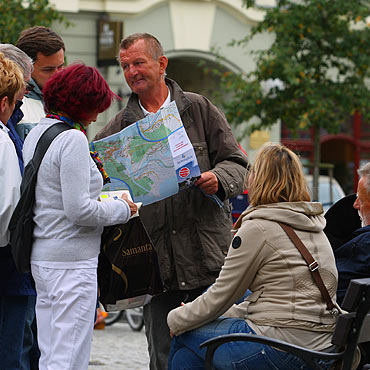 Oszuści naciągają turystów na bezpłatne mapki