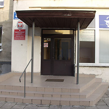 Podjazd dla (wybranych) niepenosprawnych 