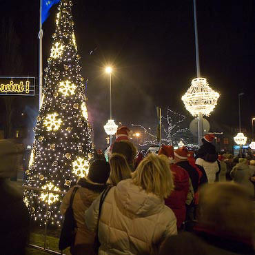 Bajkowe lampki rozwietliy Midzyzdroje