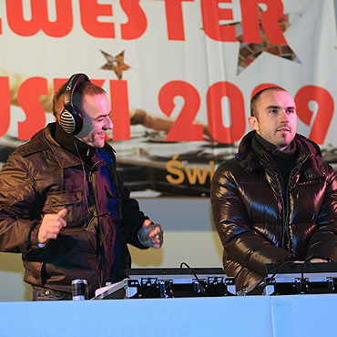 Rok 2010 JU !!!