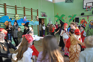 Karnawa to czas balw, maskarad i zabaw