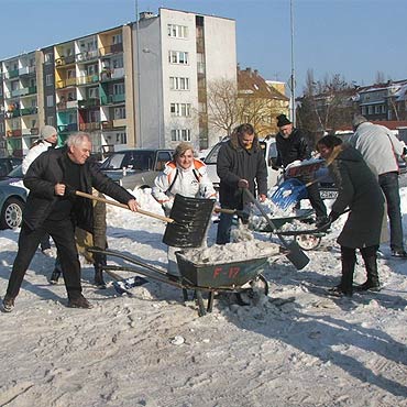 Wracaj prace w czynie spoecznym 