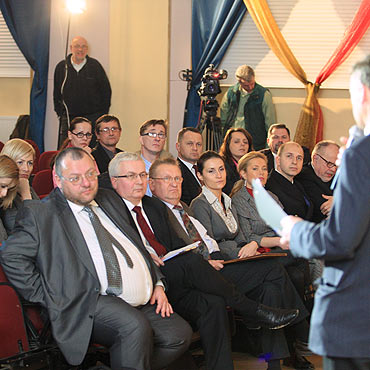 Eksperci przekonywali mieszkacw do gazoportu 