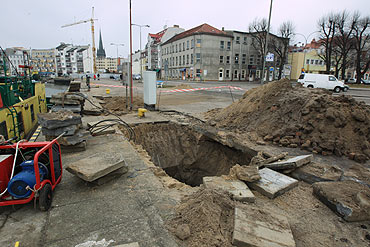Petwonurkowie umacniaj rozsypujce si nabrzee
