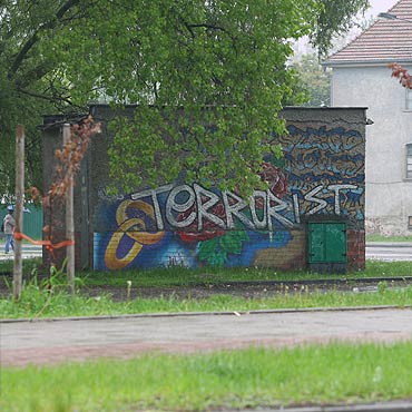 Przydaoby si porzdne graffiti a nie bazgroy 