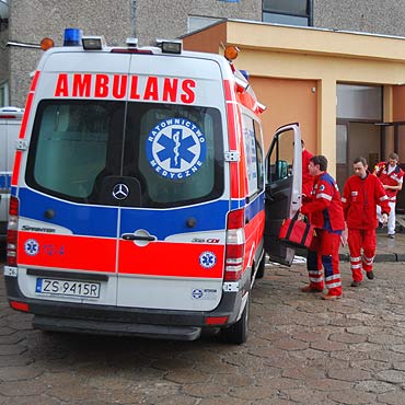 Starsza pani spalia garnek. Interweniowali straacy