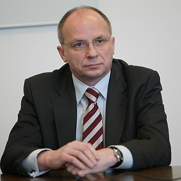Inicjatywy zwizane z edukacj modziey w winoujciu wsparte przez Polskie LNG w 2010 roku