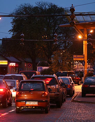 Sygnalizacja wietlna kontra pracownik eglugi