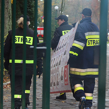Straacy nosili baner kandydatw na radnych 