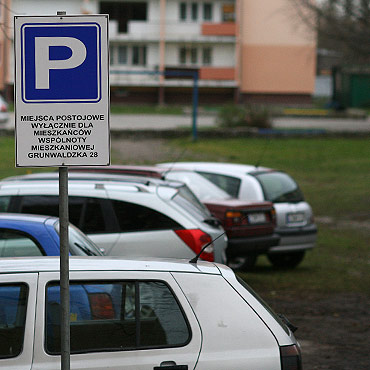 Prywata Wsplnoty przyczyn zniszczonego trawnika