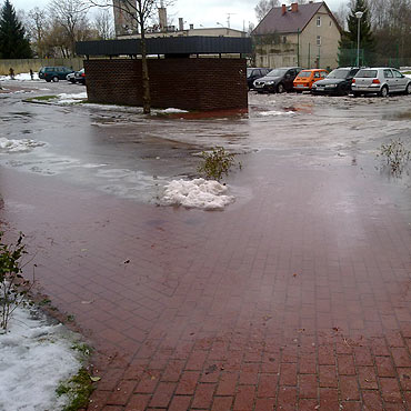 Warszów – albo pod wodą albo skuty lodem