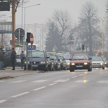 Takswki przeszkadzaj kierowcom 