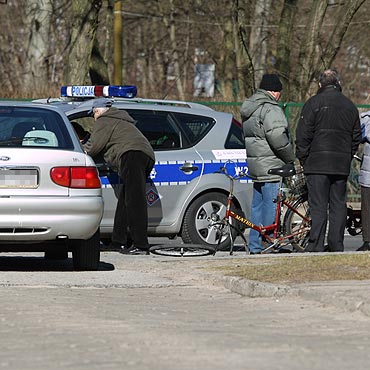 Wypadek na Matejki. Rowerzysta trafi do szpitala