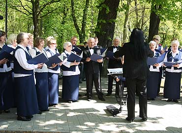 Pierwsze  Juwenalia Uniwersytetu Trzeciego Wieku   