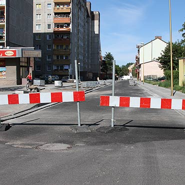 Ulica jest zamknita. Urzdnicy mwi, e firma ma czas... 