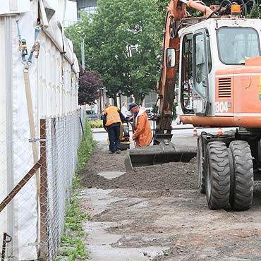 Kierowcy odetchnli z ulg. Naprawiono parking. Zobacz film!