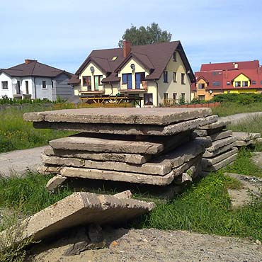 Betonowe pyty s niebezpieczne 