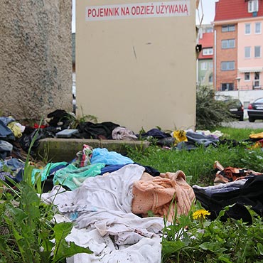 Brudne i mierdzce szmaty nie przydadz si ju nikomu