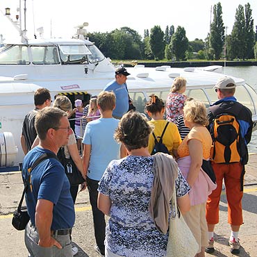 Kolejarze strajkuj. Wodolot odpyn peny