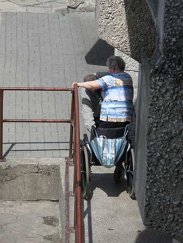 Wyliczaj osignicia, skar si na problemy, a podjazdu jak nie byo tak nie ma 