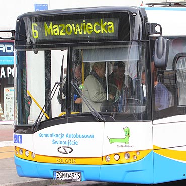 Pasaerowie daj automatw do biletw!