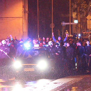 Bd procesy. Kibice Pogoni oskaraj policj o brutalno