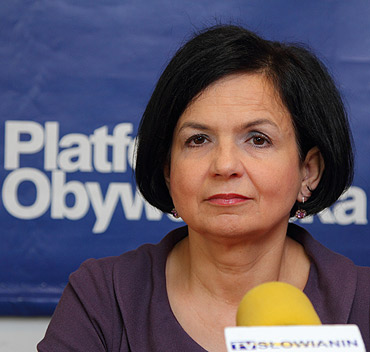 Ewa muda Trzebiatowska.<br>Przed wyjazdem na pierwsze posiedzenie Sejmu.<br> Zobacz film!
