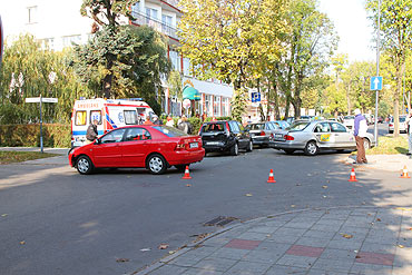 Karambol w dzielnicy nadmorskiej. Jedna osoba<br> w szpitalu. Zobacz film! 