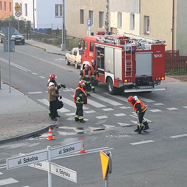 Nie ustpi pierwszestwa  i wjecha w jeep`a