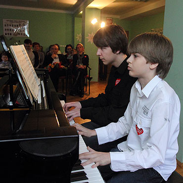 Szkoa Muzyczna gra z Owsiakiem