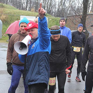 Biegali z jajami. Zobacz zdjcia!