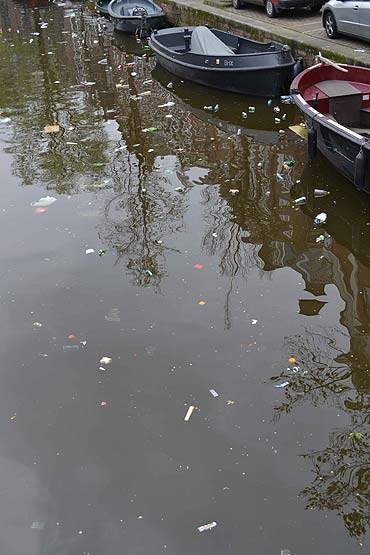 W Amsterdamie jest jeszcze brudniej 