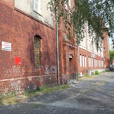 Po naszej interwencji cignito niebezpieczny drut