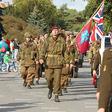 Tłumy na paradzie historycznej. Dudziarze zachwycili turystów