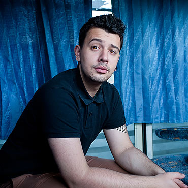 Zaczyna jako fotomodel. Teraz sam fotografuje wiat mody