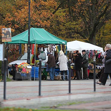 Ciuchy na promenadzie 