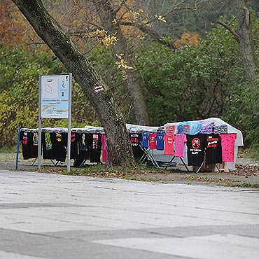Ciuchy na promenadzie