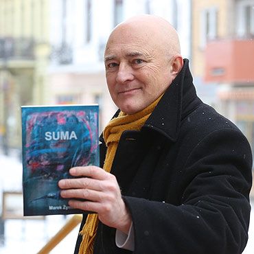 Marek yma: „Wiersz spada na mnie jak grom z jasnego nieba!”