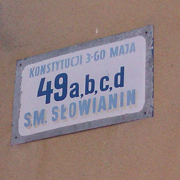 Ogromne sople zwisaj z dachw. Uwaajcie na gowy!