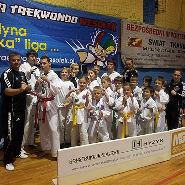 25 MEDALI  TAEKWONDZISTW