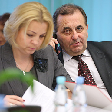 Ranking portalu samorzdowego. Po miesicu, murkiewicz z lepszymi wynikami