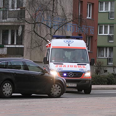 88-letnia kobieta zasaba. Straacy weszli do mieszkania przez okno