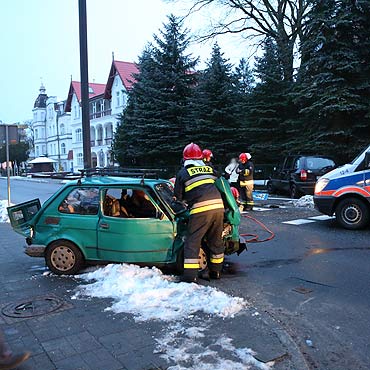 Opel zderzy si z „maluchem”