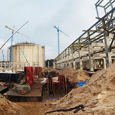 Chc rozbudowy terminalu LNG. „Potrzebny jest trzeci zbiornik”
