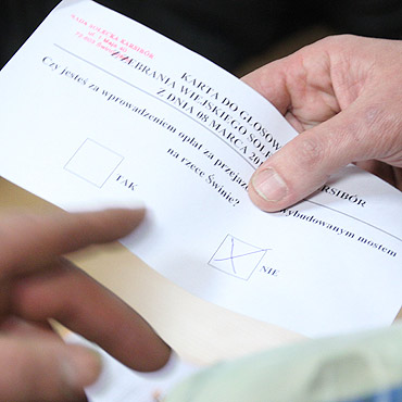 Karsiborzanie mówią stanowcze NIE opłatom za most