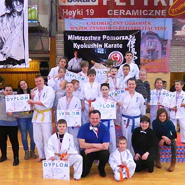 winoujska Akademia Karate Kyokushin po raz kolejny z medalami !!