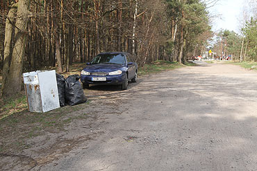 Zamiast odda, wyrzucaj do lasu