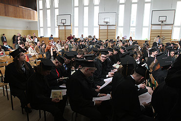 Maturzyci uroczycie zakoczyli rok szkolny
