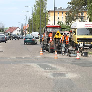 Zaatali wielkie wyrwy na ulicy Markiewicza i Grunwaldzkiej